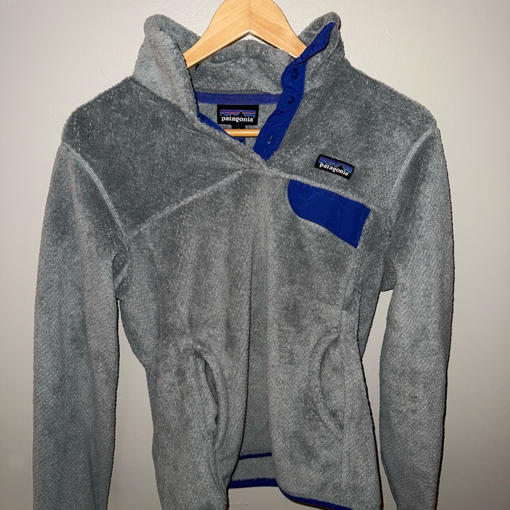 Patagonia Women's Re-Tool Snap-T® Pullover size medium Grey & Harvest Moon Blue